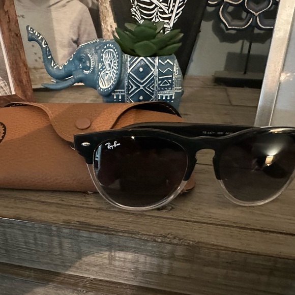 Ray-Ban Accessories - Ray-Ban Black and Gray Sunglasses
